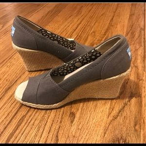 Time grey canvas wedges
